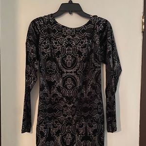 Guess Dress Sparlky open back